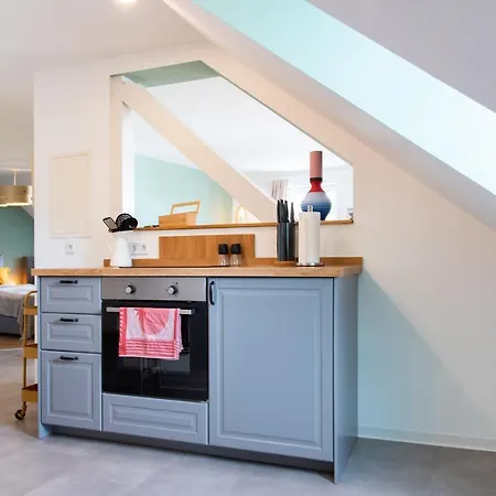 Apartment Bauhaus - Netflix, Nespresso, Zentral, Messe Chemnitz