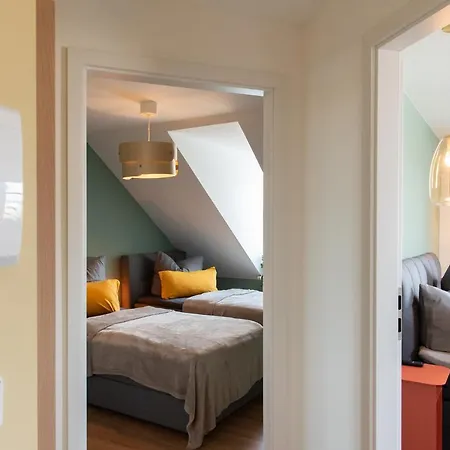 Bauhaus - Netflix, Nespresso, Zentral, Messe Apartment