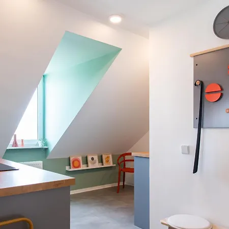 Apartment Bauhaus - Netflix, Nespresso, Zentral, Messe Chemnitz