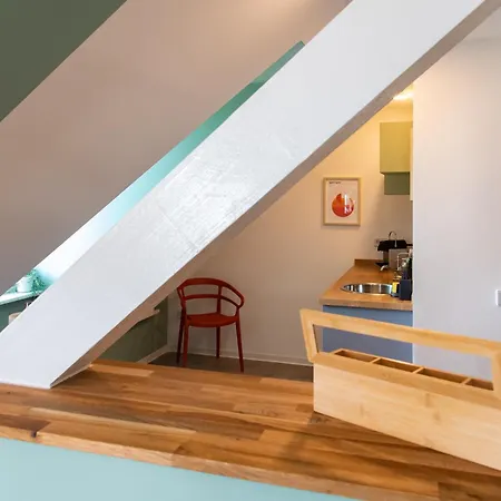 Bauhaus - Netflix, Nespresso, Zentral, Messe Apartment