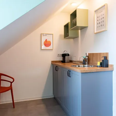 Apartment Bauhaus - Netflix, Nespresso, Zentral, Messe