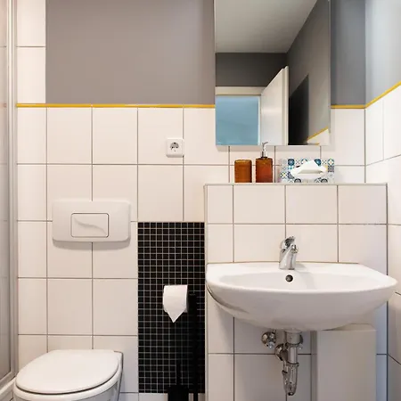 Apartment Bauhaus - Netflix, Nespresso, Zentral, Messe Chemnitz