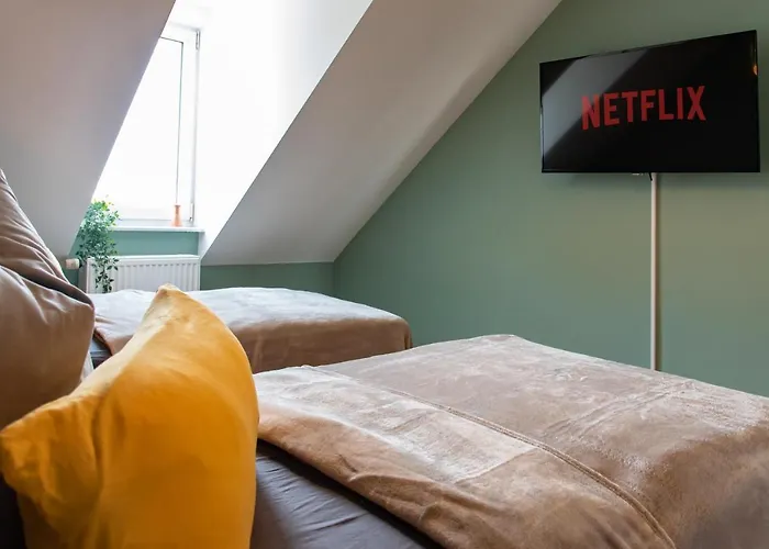 Daire Bauhaus - Netflix, Nespresso, Zentral, Messe