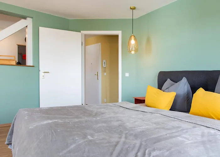 Bauhaus - Netflix, Nespresso, Zentral, Messe Daire Chemnitz