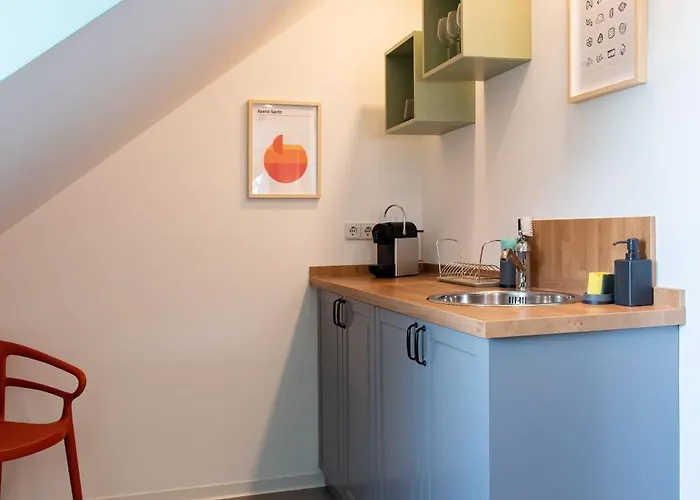 Daire Bauhaus - Netflix, Nespresso, Zentral, Messe